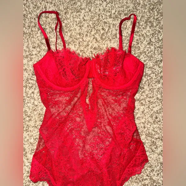 VS Red Lace Teddy Lingerie - Image 3