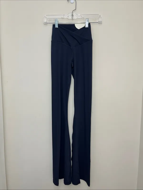 Offline by Aerie Women's Real Me High Rise Flare Pants Size Small - Image 2