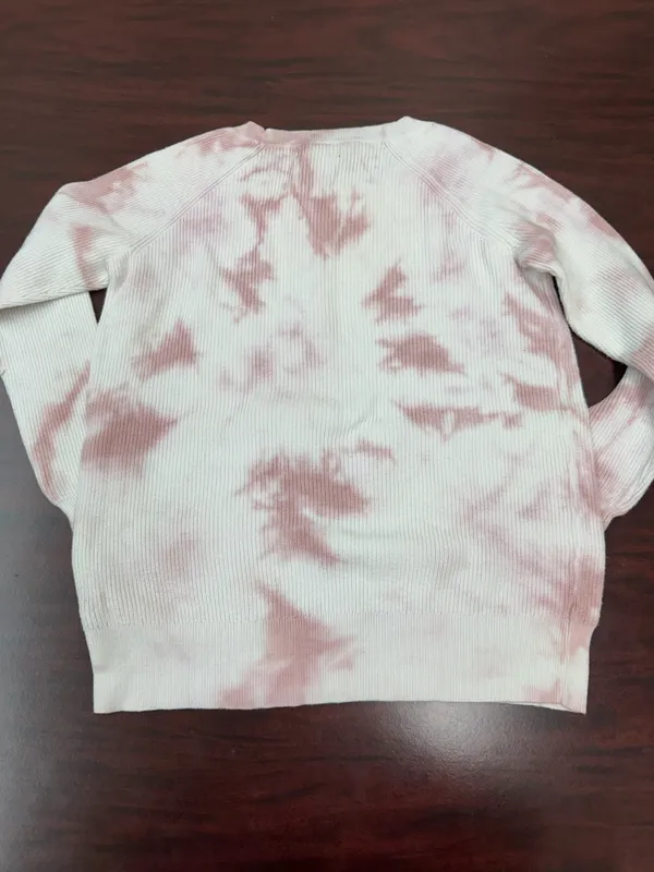 American Eagle Pink and White Tie Dye Sweater Size Medium - Image 2