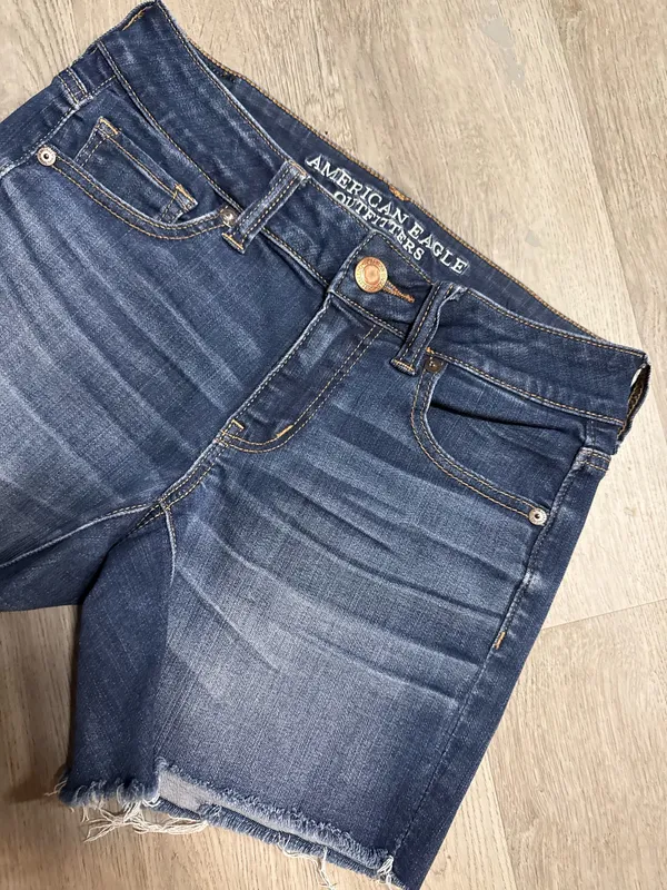 American Eagle Midi Denim Shorts - Image 2