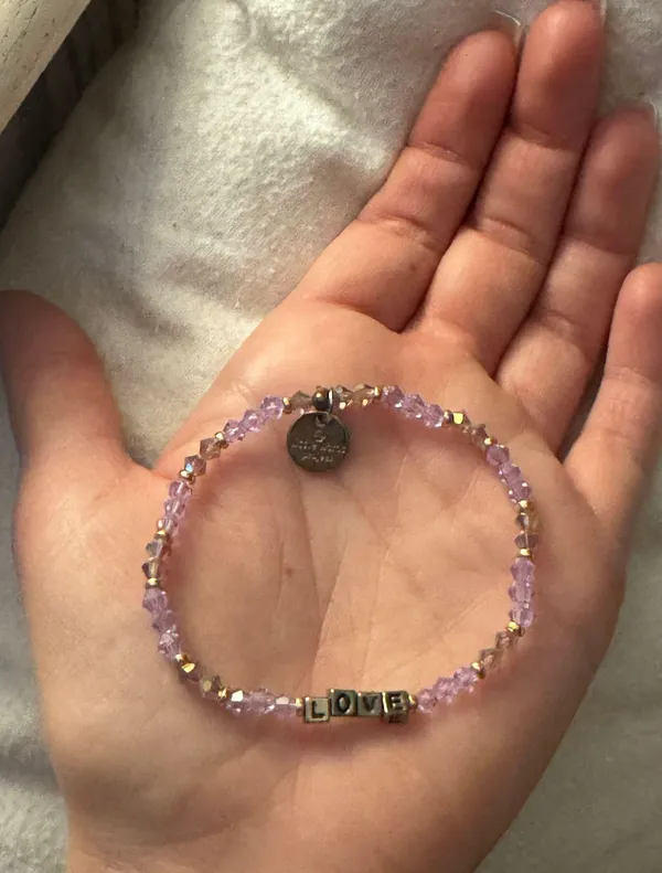 Little Words project LOVE bracelet - Image 4