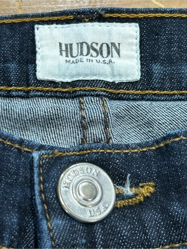 Hudson Women’s Size 31 Dark Wash Stretch Bootcut Jeans - Image 10