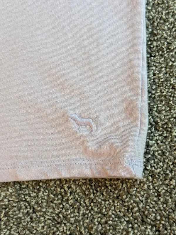 Victoria’s Secret PINK Lavender V-Neck Sleep Tee Shirt Dog Logo Medium - Image 5