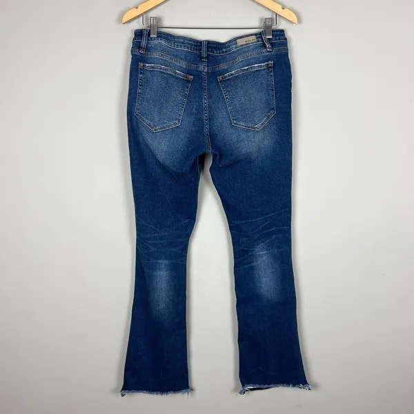 Miss Me Boot Jeans Womens 32 Blue Medium Wash Stretch Denim Whiskering NO‎ Bling - Image 7