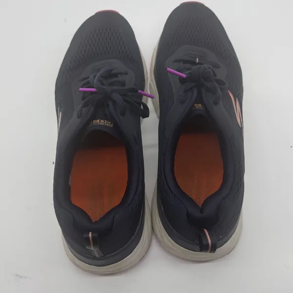 Skechers GOrun Max Cushioning Elite Navy Blue Running Shoes Womens 9.5 - Image 4