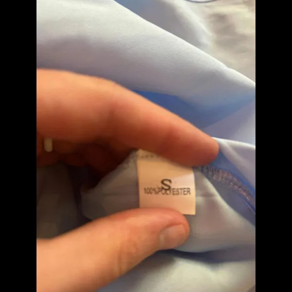 Size small woman work shirt light blue - Image 5