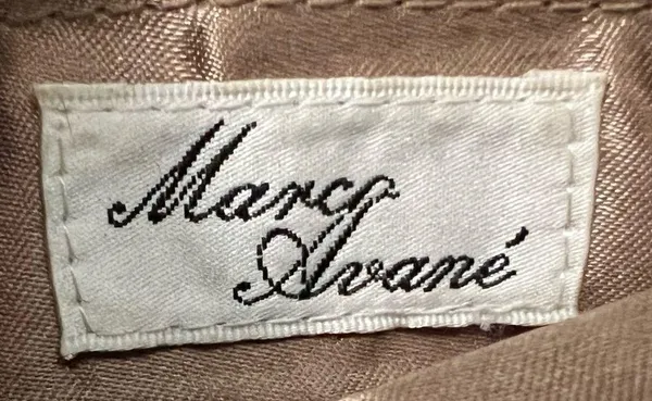 VINTAGE Marcy Avane’ | womens tapestry crossbody bag. - Image 7