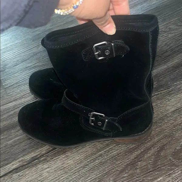 Black Ankle Boots for Women - Image 3