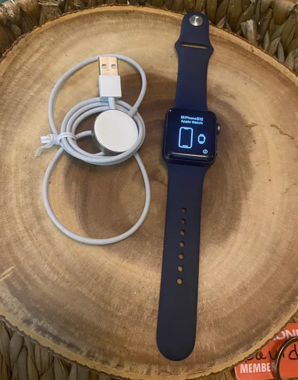 Apple Watch Series 3 38mm GPS + Cellular - Image 7