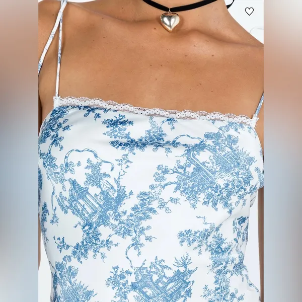 Princess Polly Blue Floral Chemise - Image 3