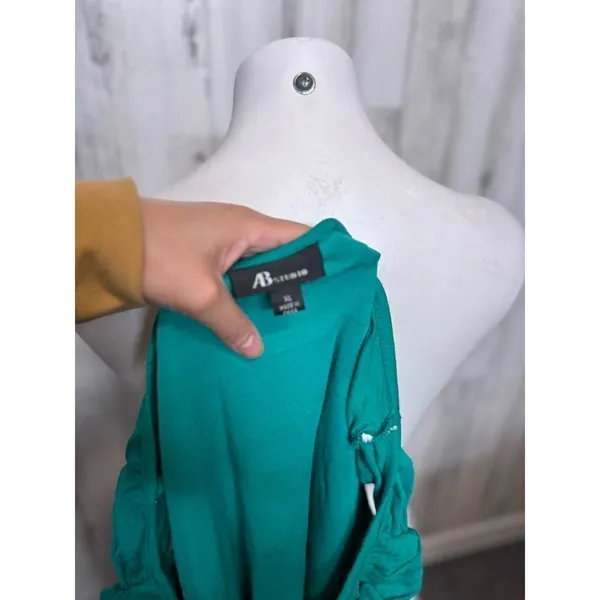 Green blouse Green Size XL - Image 4