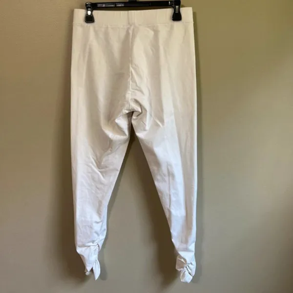 Soft Surroundings‎ size medium white leggings - Image 2