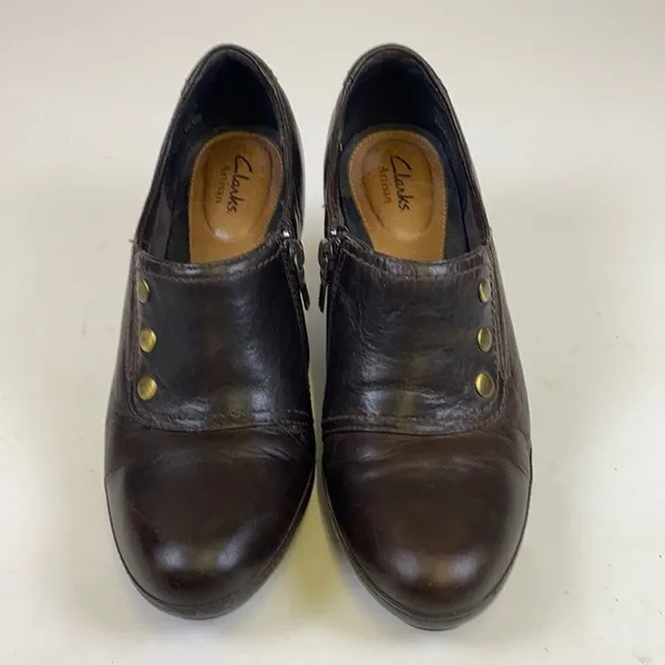Clarks Artisan Brown Leather High Heel Clogs Size 8.5 A3‎ - Image 3