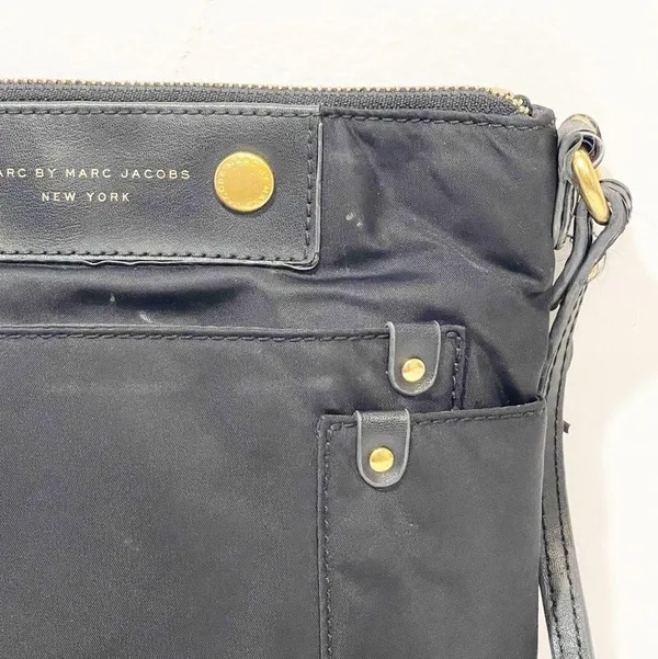 Marc by Marc Jacobs Natasha Nylon crossbody bag Black Medium Gold Brass Zipper - Image 2