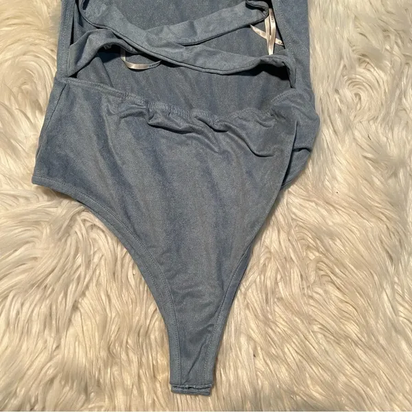 Forever‎ 21 Women's Size Small Bodysuit Mock Neck Faux Suede Light Blue Gray - Image 7