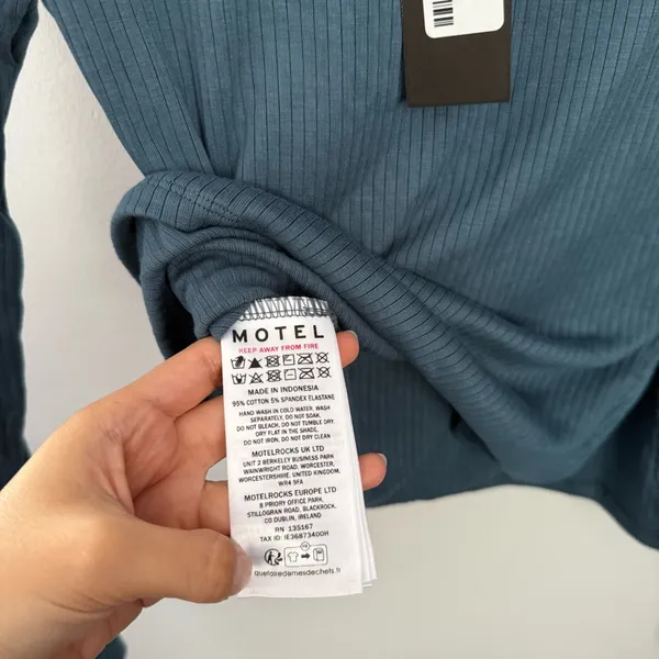 Motel Rocks XS NEW Dinar Split Hem Top In Mineral Blue - Image 7