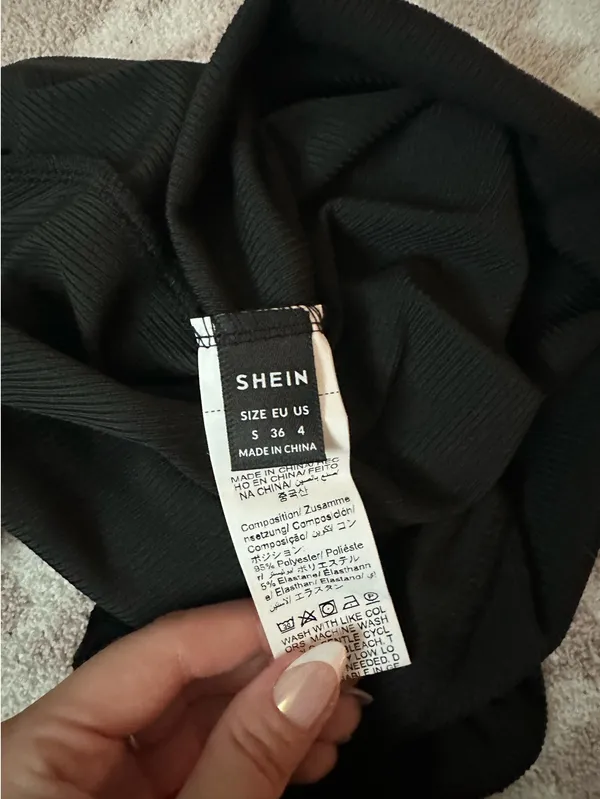 Shein Ruffle Sleeve Bodysuit - Image 2