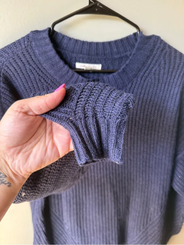 American Eagle XXS Navy Chunky Knit Sweater Oversized Crewneck Cozy Women’s - Image 3