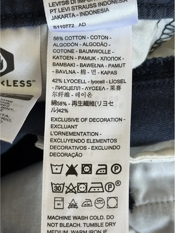 Levi's High Rise Pleated Baggy Trousers - Image 11