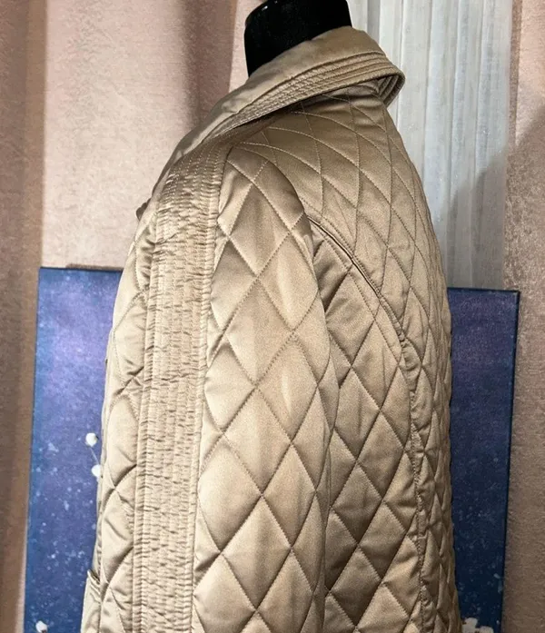 Size S Gold Quilted Jacket - Image 7