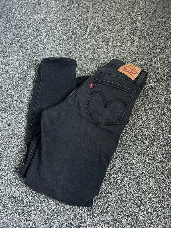 Levi’s Jeans - Image 3