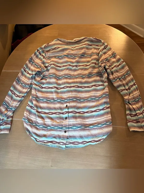 Ariat Women’s M Southwestern Stripe Western Button Down Shirt 10028698 - Image 3