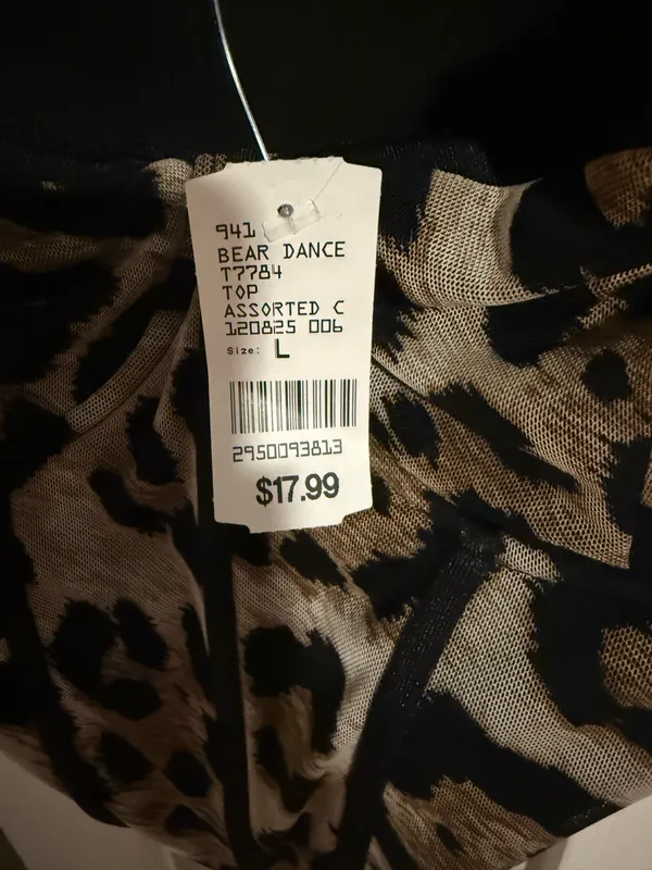 Leopard Top Black Size L - Image 3