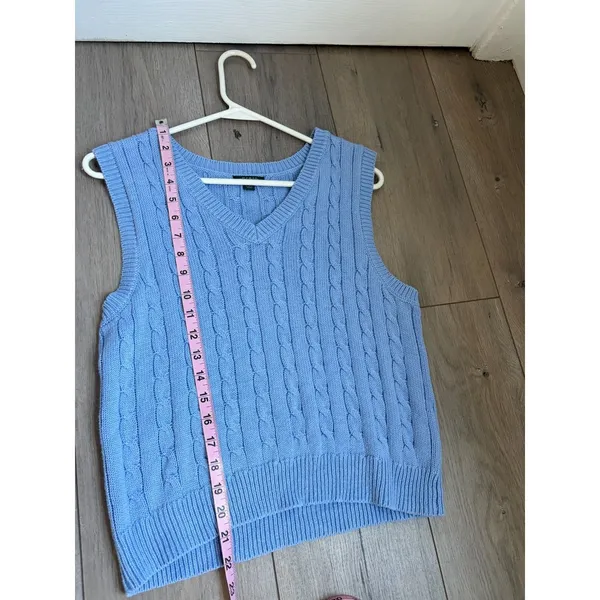 Wild Fable Preppy Blue Sweater Cable Knit Sleeveless Vest Juniors M - Image 7