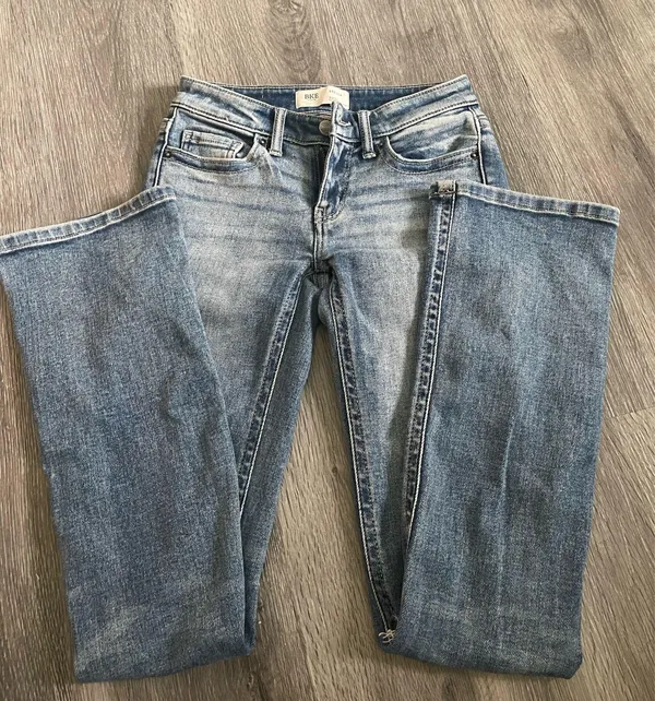 Buckle Jeans - Image 2