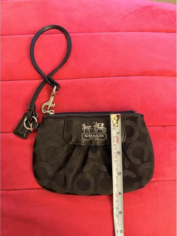 Vintage Black Coach Wristlet - Image 5