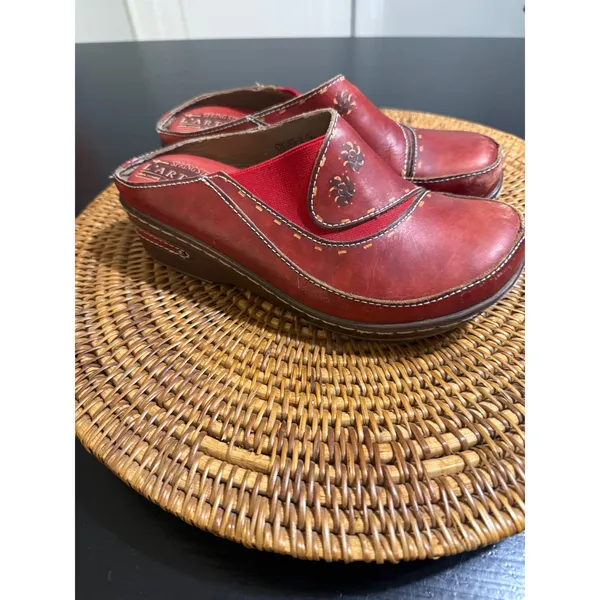 Spring Step LArtiste Chino-R Red Leather Floral Clogs Mules Womens 36 - Image 4