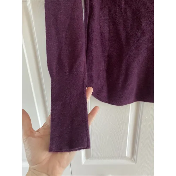 Tahari Back Zip Merino Wool Sweater Womens Size S Purple Plum Knit Pullover Top - Image 5