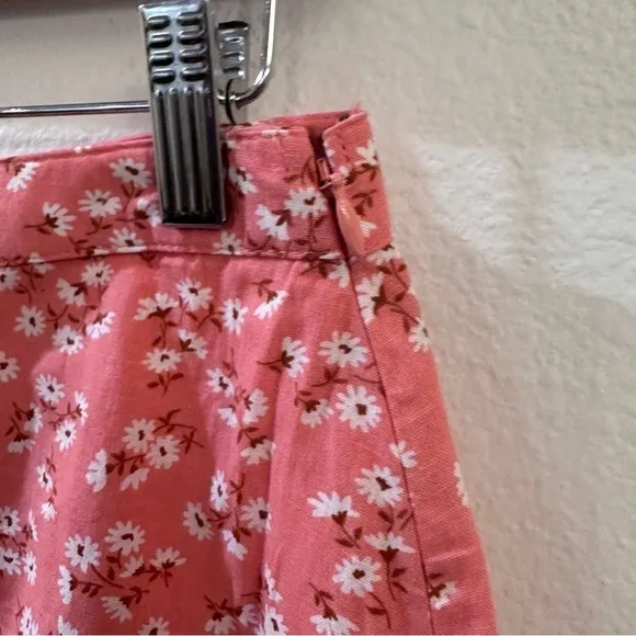 Billabong x Salty Blonde Upside Pink Floral Print Ruffle Linen Mini Skirt‎ - Image 7