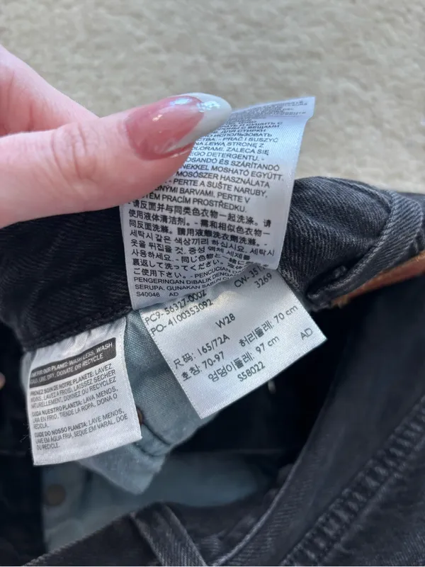 Levi’s 501 Jean Shorts - Image 2