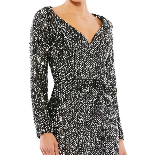 Mac Duggal 26445 Long Sleeve Sequin Gown Black Silver 14 - Image 2