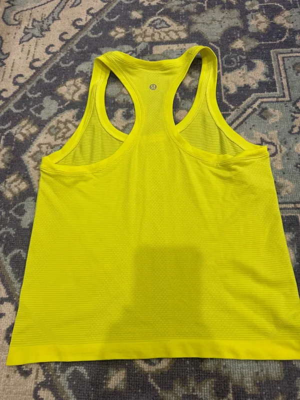 Highlighter Yellow Lululemon Swiftly Tech Tank Race Length 6 - Image 2