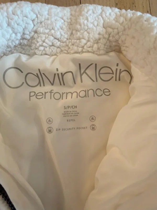 Calvin Klein Vest  - Image 5