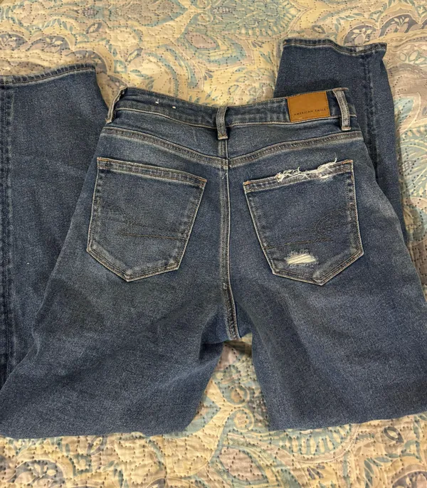 American Eagle mom straight jeans - Image 2