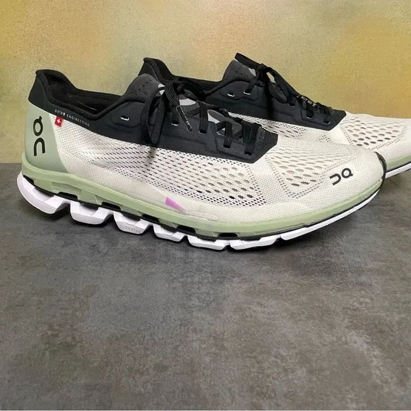 On Cloudboom 1 Women's Running Shoes in White/Black/Green Size 10 - Image 3