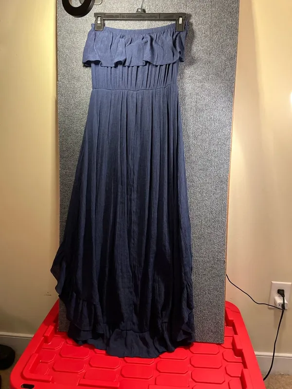 Entro Off-The-Shoulder Ruffle Asymmetric Hem Maxi Dress in Navy - Image 6