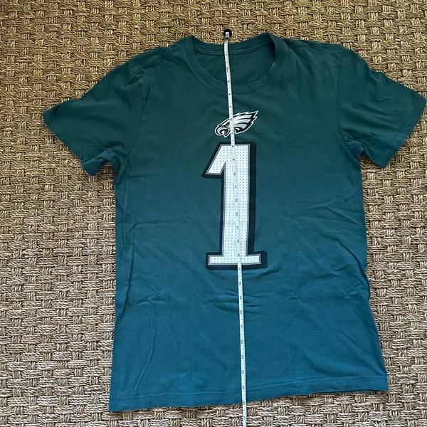 Nike Eagles Jalen Hurts T-shirt Small - Image 7