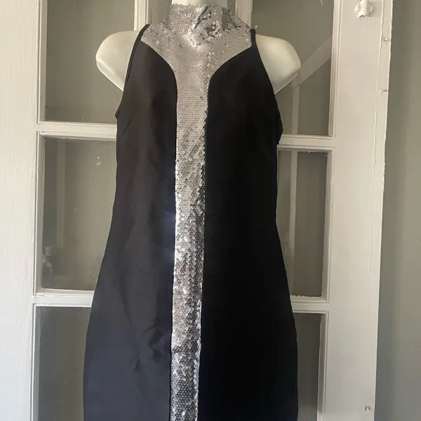 Camilyn Beth Black and Silver Sequin Women's Dress - Image 2