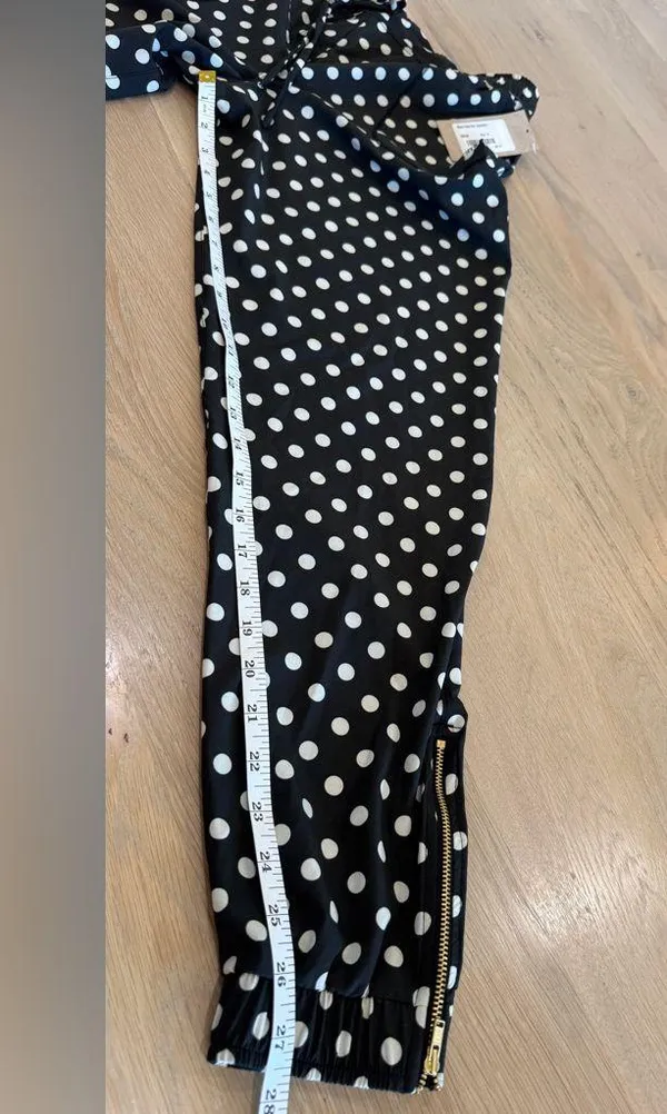 Albion Fit BLACK POLKA DOT JETSETTERS size small NWT - Image 10