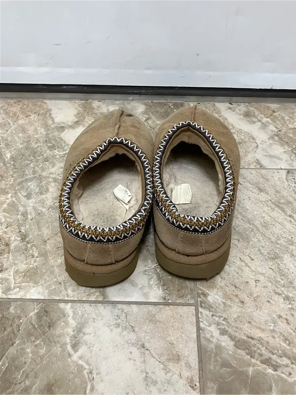 UGG Tasman Chestnut Suede Sheepskin Lined Slip On Slippers Size 6 - Image 2