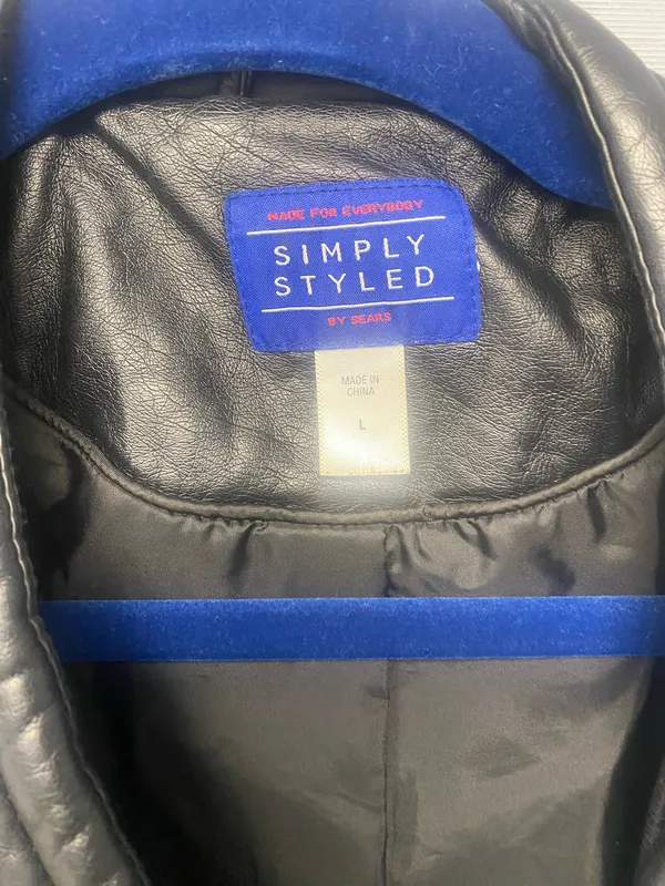 Black leather jacket Size L - Image 3