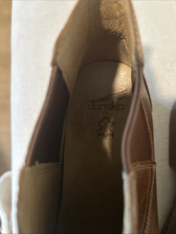 Dansko Michele Chelsea Boot, Tan Waxy Brush Off, Size EU38/US7.5 NWOT - Image 11