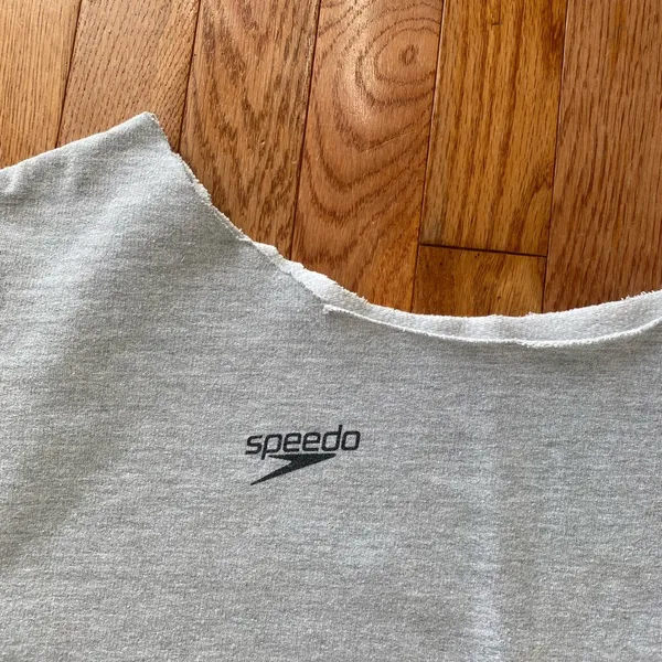 light gray and black white vintage off the shoulder Speedo crewneck - Image 3