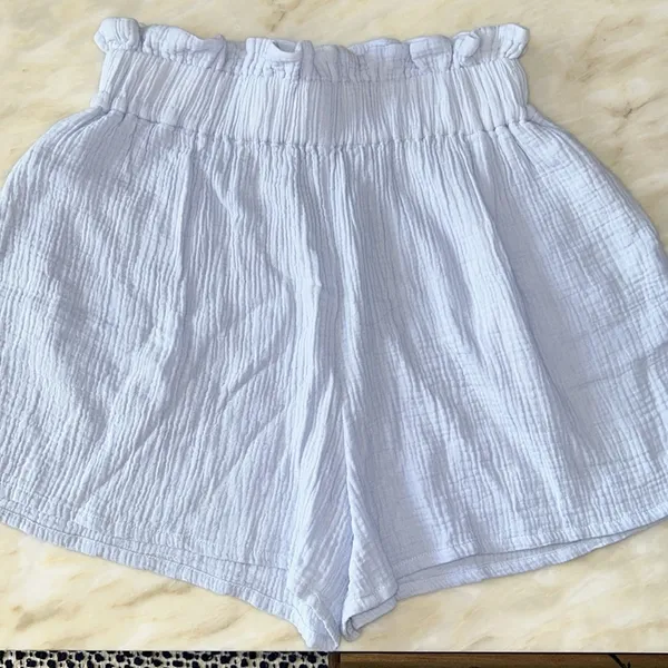 VICI Women’s Spring Paperbag High Waist Baby Blue Pull On Cotton Shorts Sz Large - Image 2