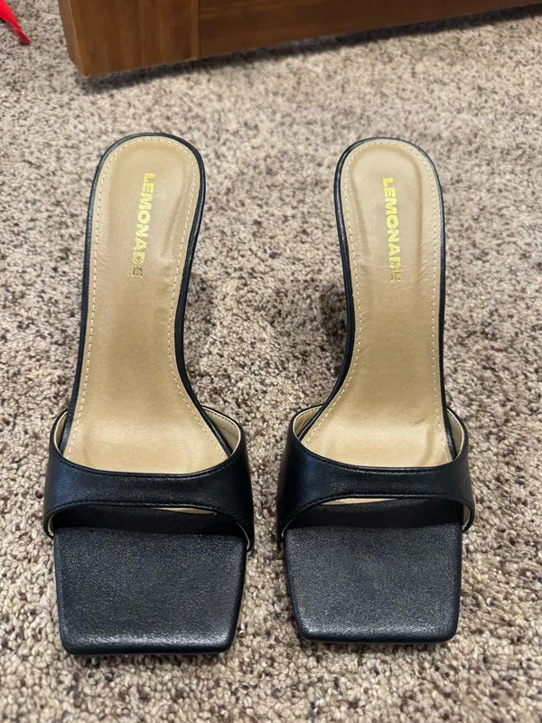 Black Heels Size 6 - Image 3