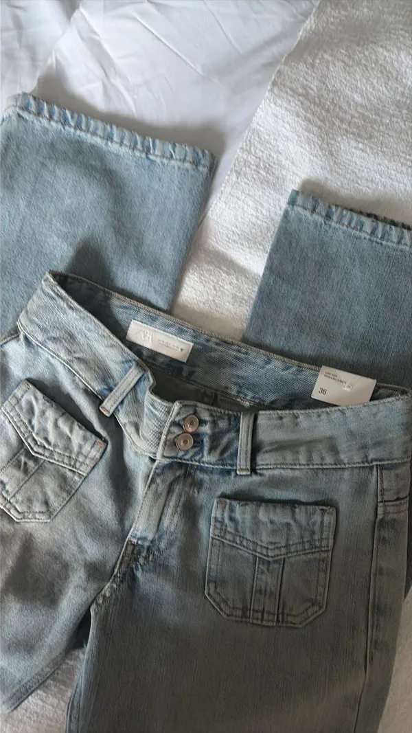 NWT Zara low rise patch pocket flare jeans - Image 5